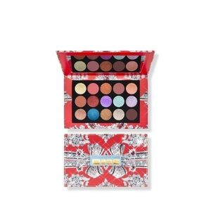 Pat McGrath Labs limited edition luminous legends mega eyeshadow pallet
